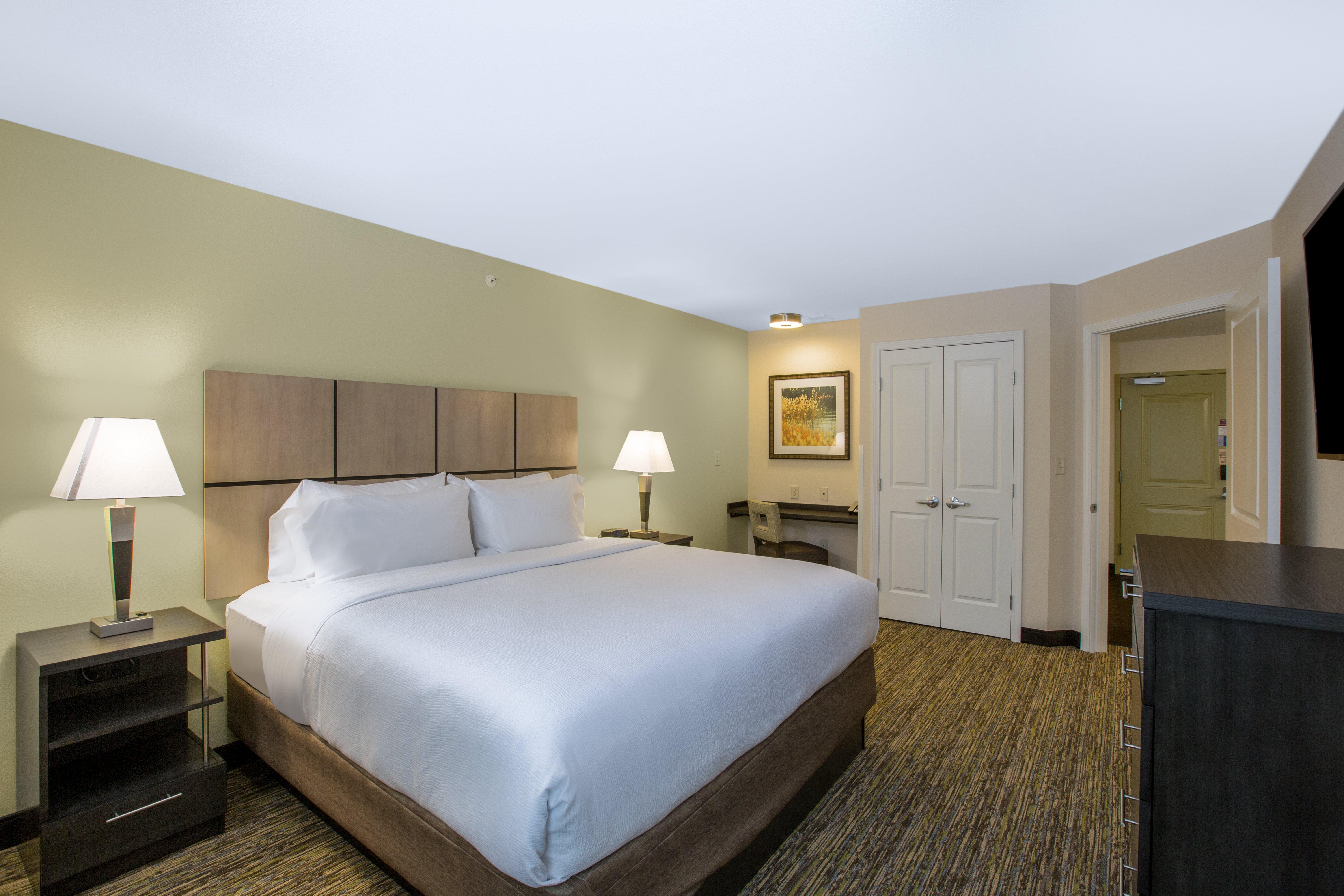 Candlewood Suites - Omaha Millard Area By Ihg Exterior photo
