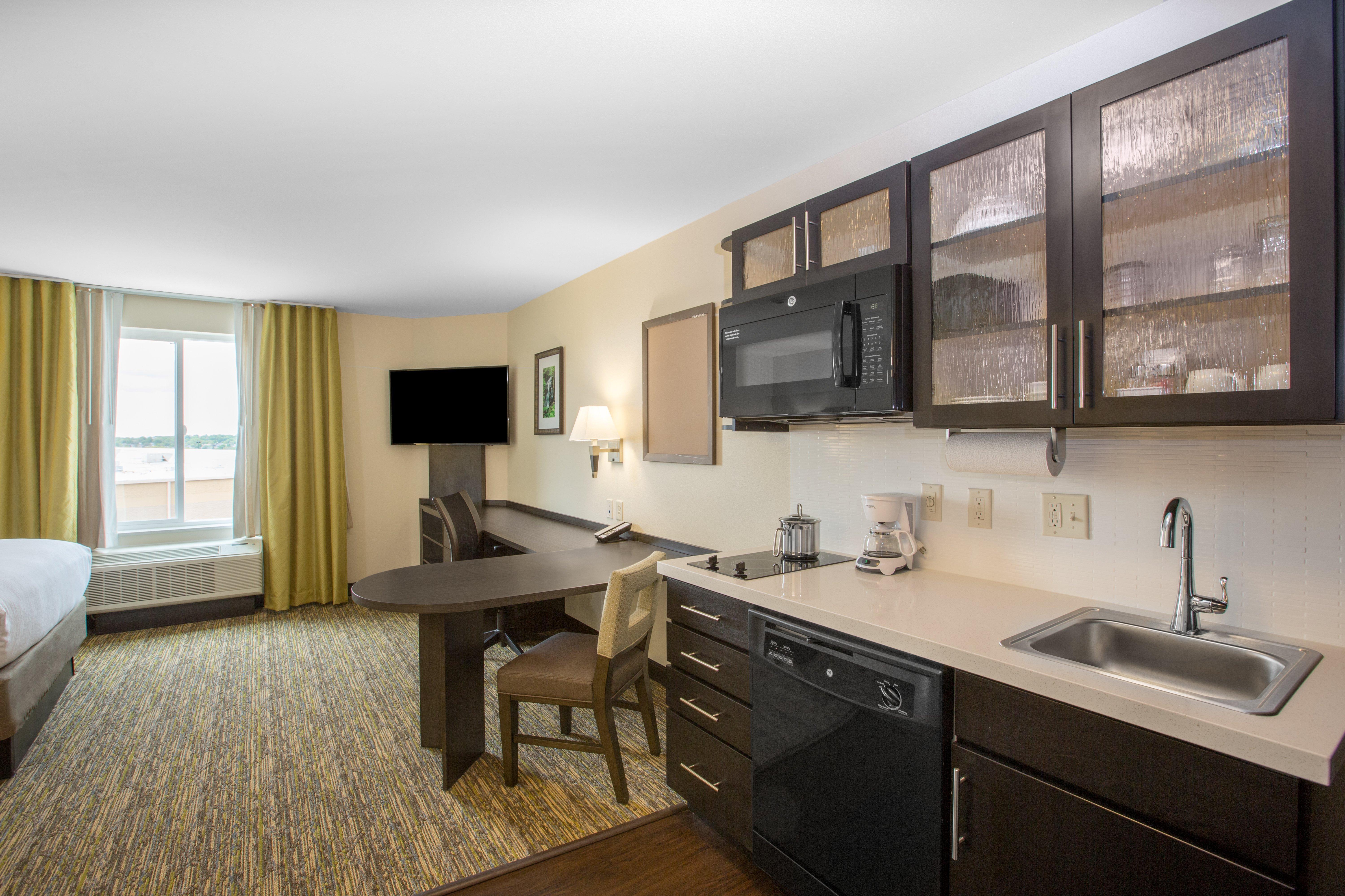Candlewood Suites - Omaha Millard Area By Ihg Exterior photo