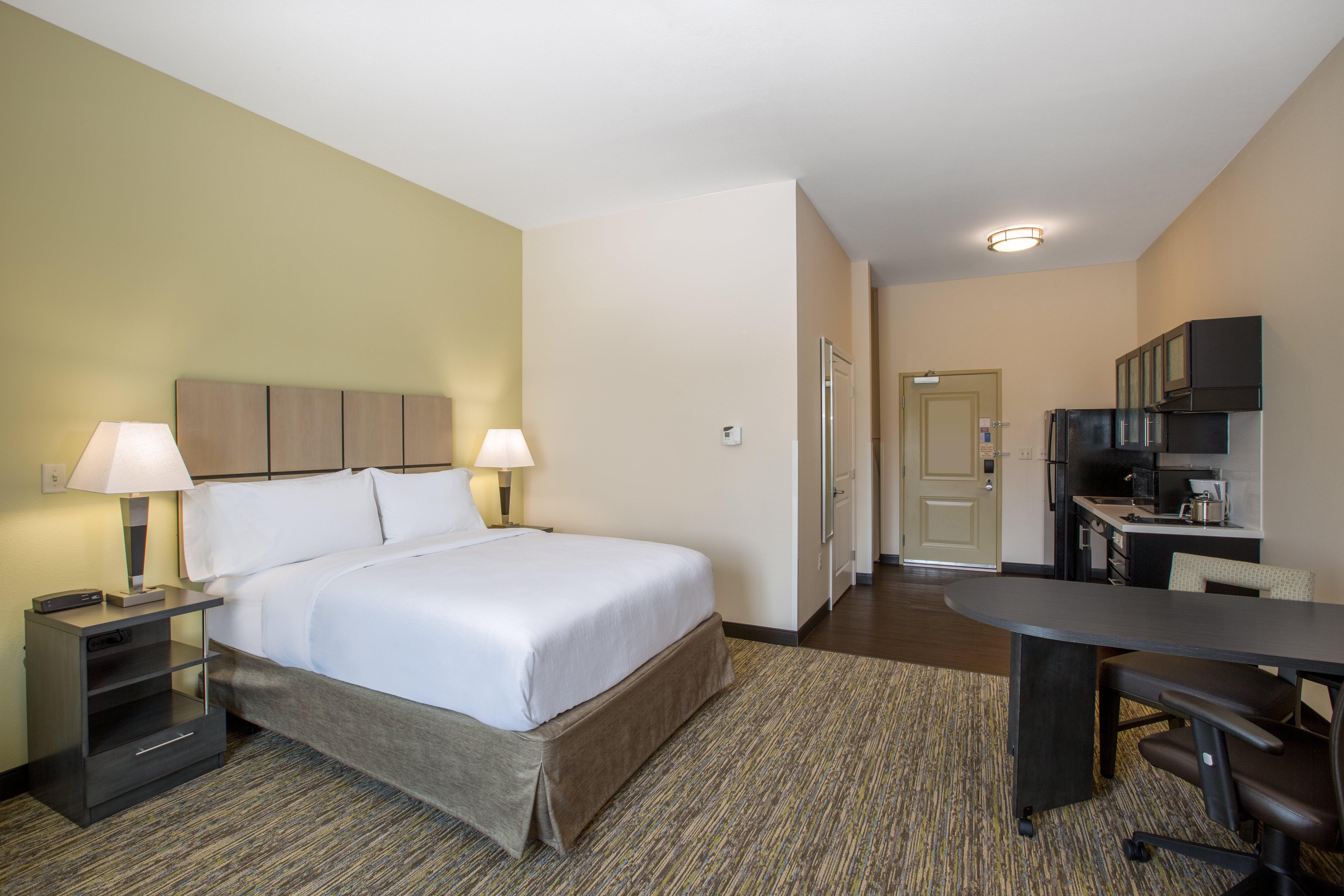 Candlewood Suites - Omaha Millard Area By Ihg Exterior photo
